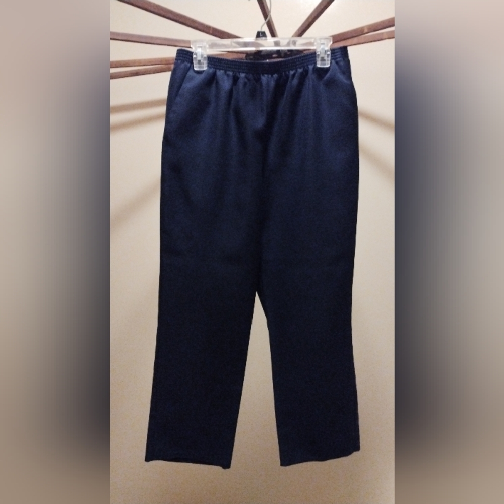 Women's Navy Pants Pull On